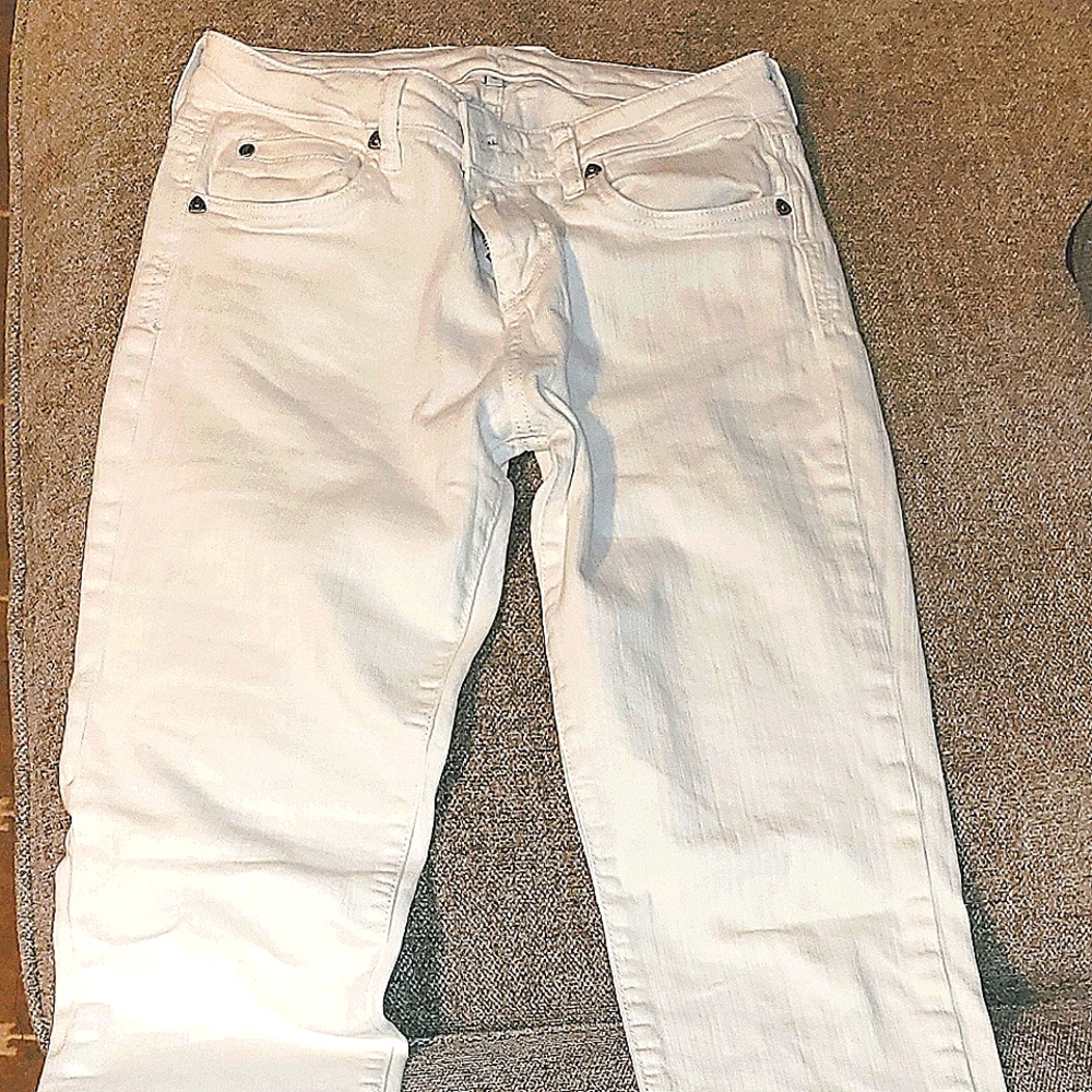 White Kut jeans size 8